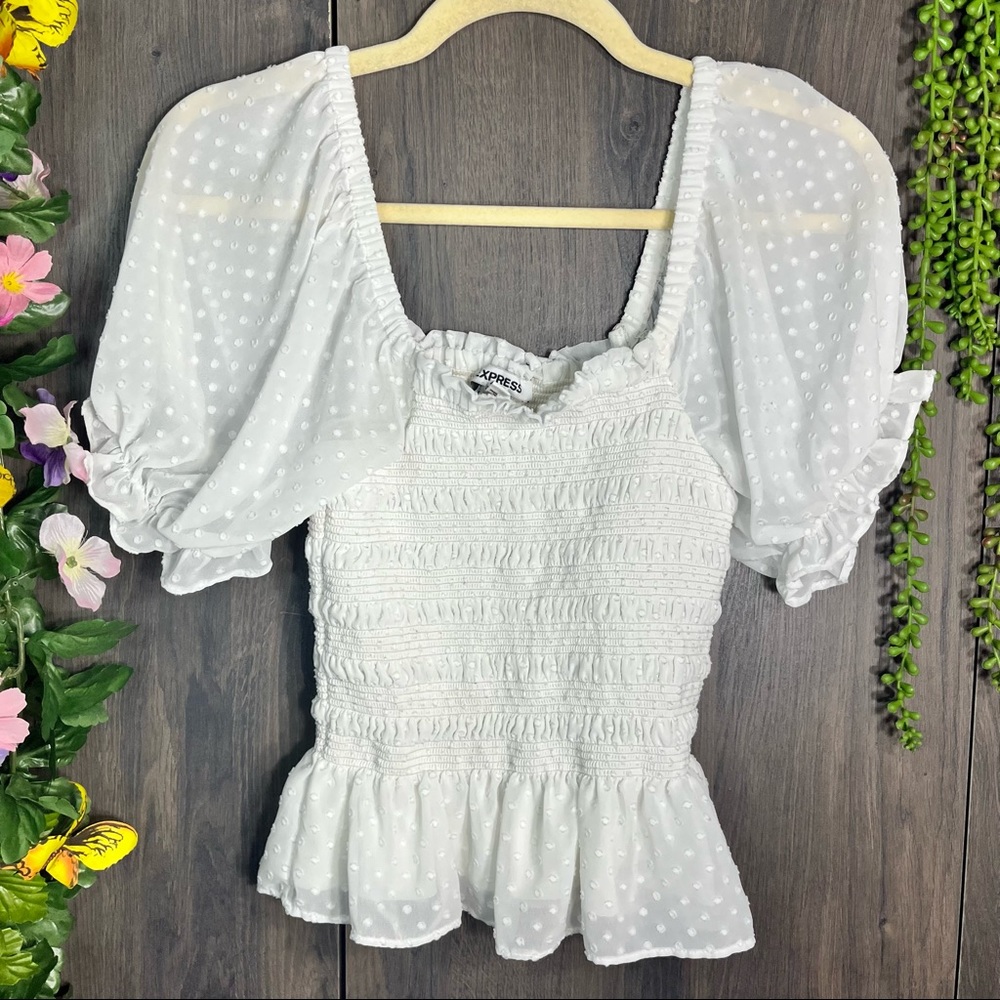 💙2/$40💙Express Puff Sleeve Polka Dot Detailed Blouse Size XS